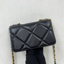 Chanel Black Chanel19 Lambskin Wallet On Chain Black