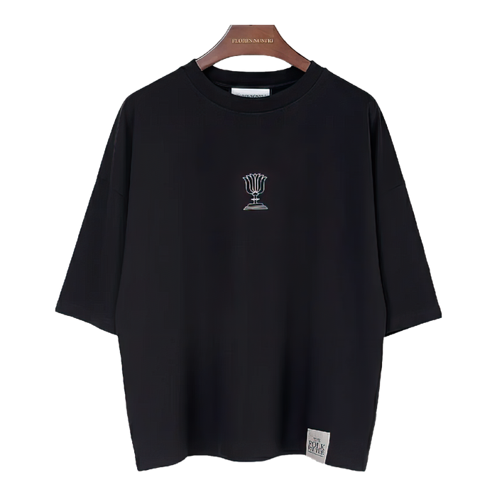 Flores Nostri The Folk Fit Tee Black