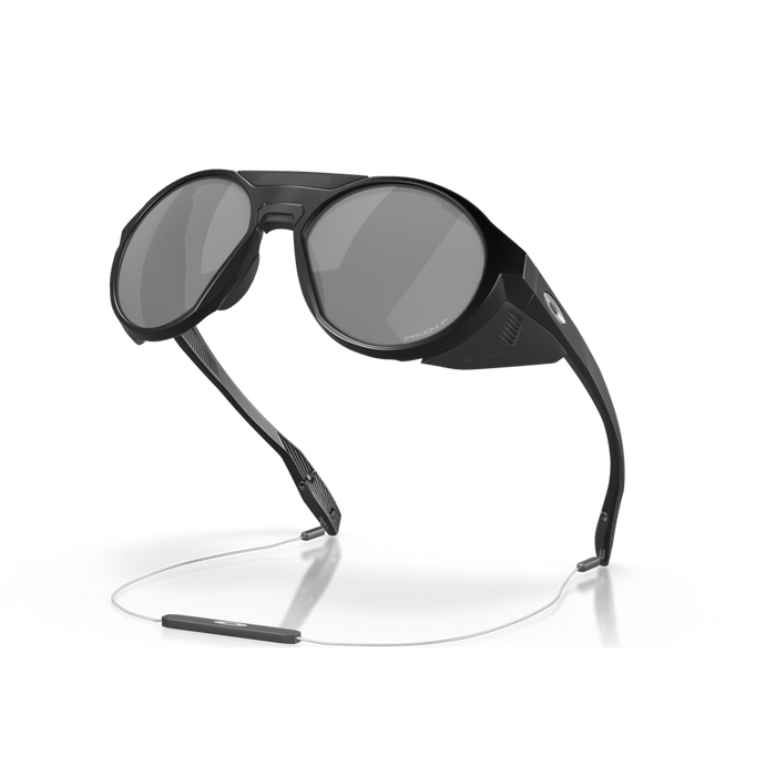 Oakley Clifden Matte Black Traverse Latitude