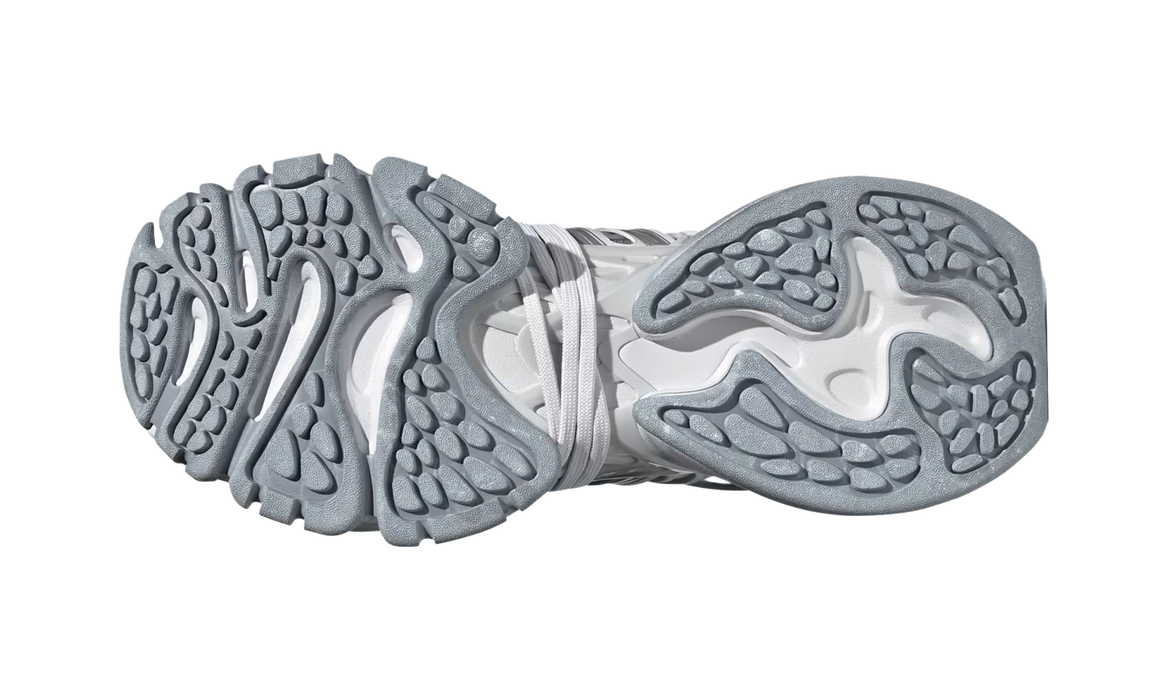 adidas XLG Runner Deluxe Gray