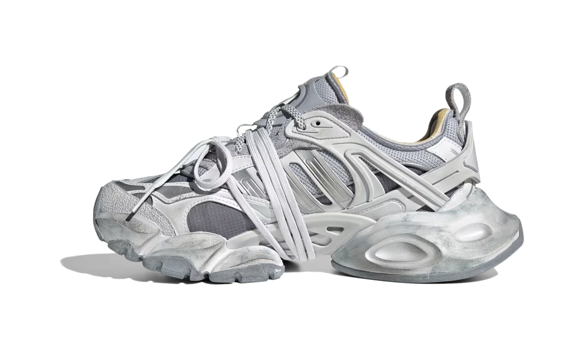 adidas XLG Runner Deluxe Gray