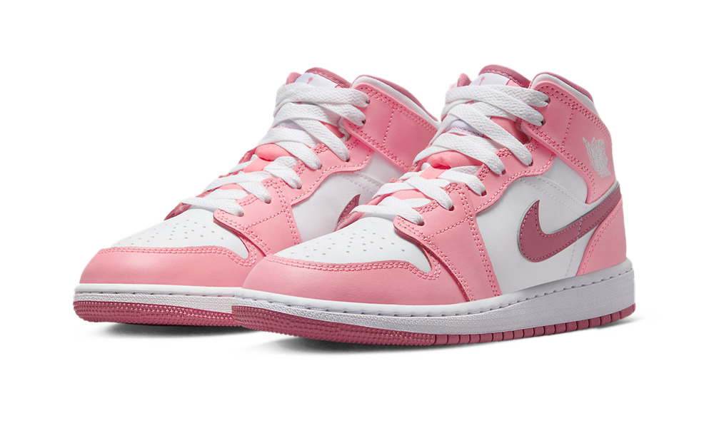 Air Jordan Mid Valentine's Day (2023)1