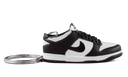 Nike Dunk Low Retro Black White Panda kulcstartó