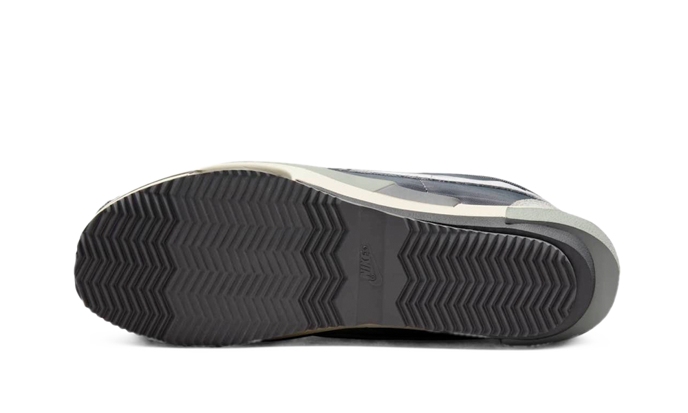 Nike Zoom Cortez SP sacai Iron Grey (DQ0581-001) - True to Sole