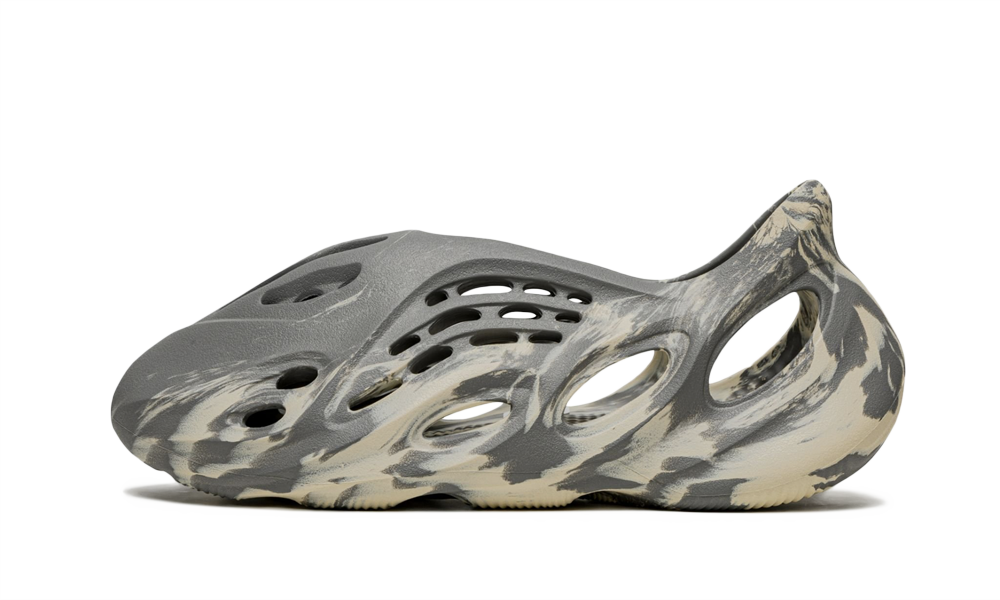 Adidas Yeezy Foam RNNR MXT Moon Grey True to Sole