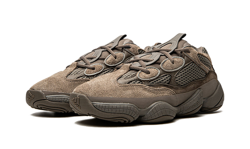 Yeezy 500 sneakerek True to Sole