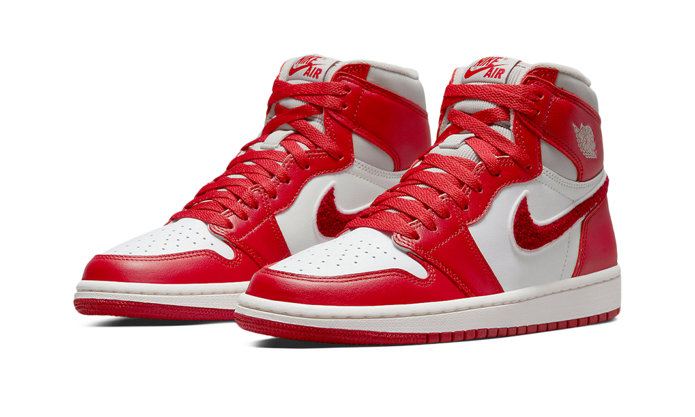 Air Jordan 1 Retro High OG Varsity Red DJ4891 061 True to Sole